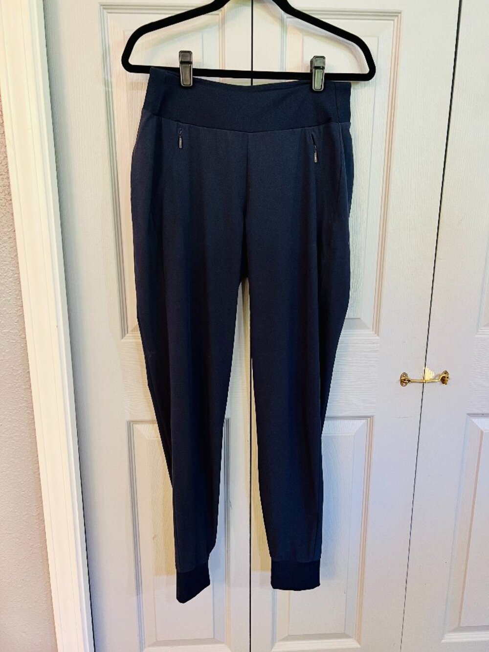 Athleta Joggers Women's Navy Stretch Tapered Leg Pants